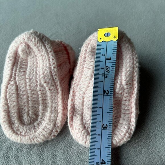 3 for $25 ~ Knit Kitty Cat Baby Boot Slippers ~ Baby Size 0-3 Months - Picture 4 of 5